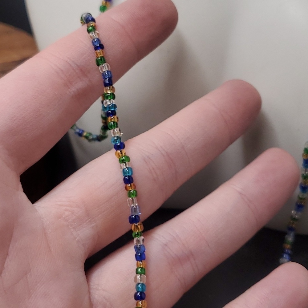 N1212 native seed beaded colorful necklace estate collectible vintage